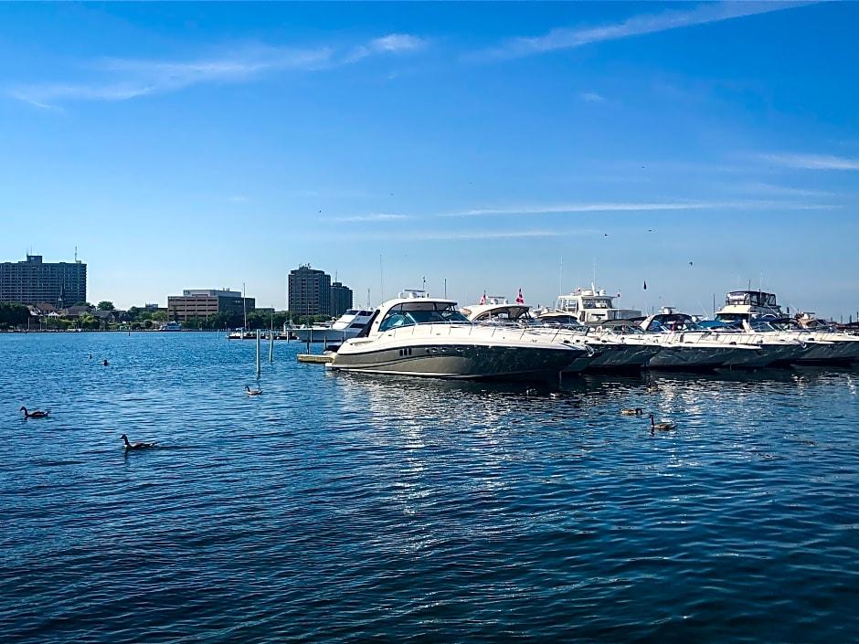 Days Inn By Wyndham Sarnia Harbourfront Zewnętrze zdjęcie